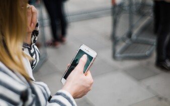 Experti varují před oblíbenou nákupní aplikací, pro některé mobily je prý bezpečnostním rizikem (Aktualizováno)