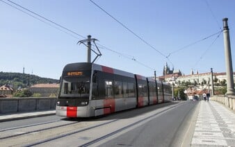 FOTKY: Do Prahy míří nové tramvaje. Podívej se, jak budou vypadat 