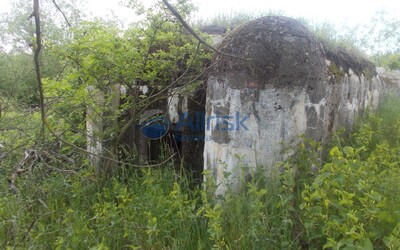 FOTO: Aj ty si môžeš kúpiť historický vojenský bunker. Ponúkajú ho za 9-tisíc eur