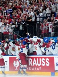 FOTO: Česká radost a euforie. Podívej se na nejlepší fotky z cest Čechů za zlatem na mistrovství světa