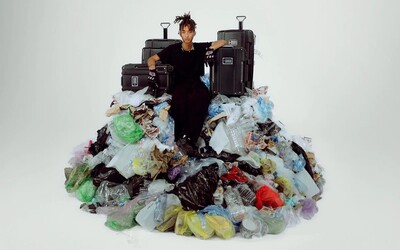 FOTO: Jaden Smith predstavuje udržateľnú značku luxusnej batožiny. Neuveríš, z čoho sú kufre vyrobené
