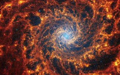 FOTO: Miliony hvězd, spirály i černé díry. Webbův teleskop pořídil nové úchvatné snímky vesmíru 