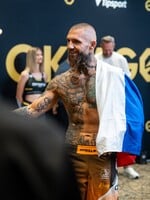 FOTO: Oktagon láká na nejlepší kartu v historii Bratislavy. Pokračují boje o miliony korun