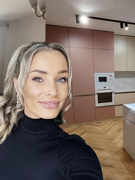 FOTO: Slovenka Zuzana prerobila starý jednoizbák na dizajnové bývanie. Toto všetko dokázala za 30 000 eur