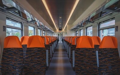 FOTO: Slovenské železnice sa pýšia novými modernými vozňami. Pozri sa, ako vyzerajú a čo v nich nájdeš