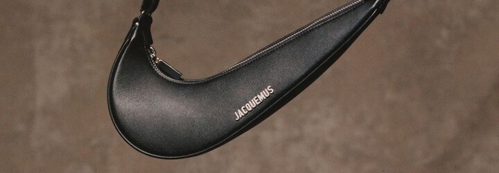 FOTO: Značky Jacquemus a Nike opět spojily síly a vytvořily Swoosh Bag. Kožená kabelka stojí přes 10 tisíc