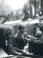 FOTOGALERIE: Prohlédni si dobové snímky ze srpnové invaze 1968 od pamětníka Antonína Chloupka