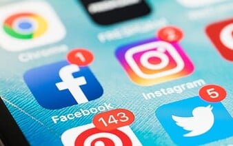 Facebook a Instagram zakážou politickou reklamu. Meta od října zavádí v EU stopku