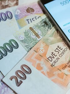 Falešný bankéř působil na Hodonínsku, muž se ženou přišli o čtyři miliony