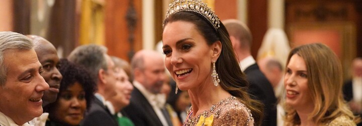 Fanúšikovia sa obávajú o zdravie princeznej Kate. Správam, ktoré šíri kráľovská rodina, už neveria
