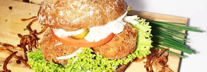 Fašírkový burger či wrap. Novinku bratislavského street foodu privítajú aj vegetariáni