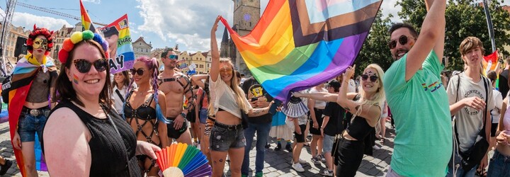 Festival Prague Pride vrcholí: Duhový průvod míří na Letnou