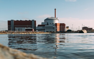 Finsko zahájilo výrobu v největším jaderném reaktoru v Evropě. Jeho spuštění odsouvalo 14 let