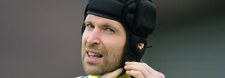 Fotbalista Petr Čech se po 26 letech rozchází s manželkou