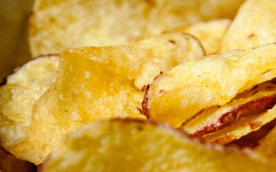 Francouzský obchod zakázal české chipsy. Byly moc pálivé