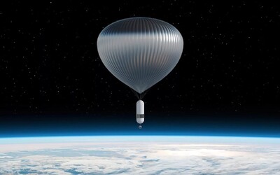Francúzsky startup ponúka michelinskú večeru na okraji vesmíru. Koľko ťa vyjde luxusný výlet balónom do stratosféry?