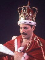 Freddie Mercury: Ikona v hudbě, oblékání i boji proti stereotypům a AIDS