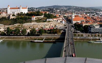 Frekventovaný most v Bratislave je vo veľmi zlom technickom stave. Museli na ňom zaviesť obmedzenie pre vodičov