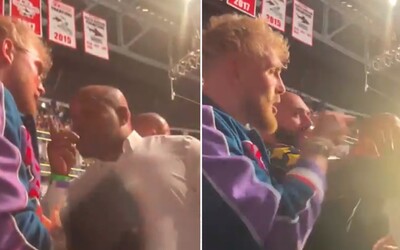 Fu*k Jake Paul, skandovali diváci během zápasu UFC. Kontroverzní Youtuber mezitím v aréně provokoval bývalého bojovníka