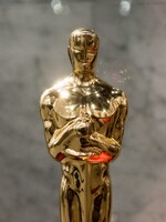 Fun facts o Oscaroch: Michael Jackson si kúpil sošku za viac ako milión eur, kedysi sa vyrábali zo sadry a meno majú po strýkovi