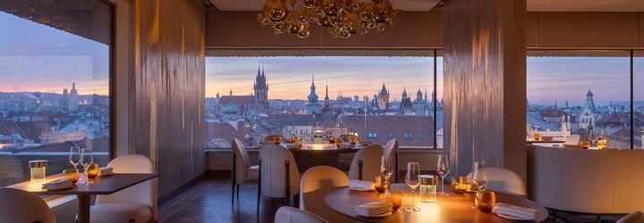 GALERIE: Na kraji Pařížské se otevírá luxusní hotel. Takhle vypadá perla brutalismu po rekonstrukci