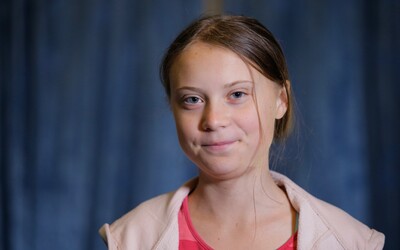 Greta Thunberg získala alternativní Nobelovu cenu a téměř 100 tisíc eur. Nadace ocenila její iniciativu a bojovnost
