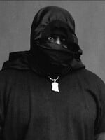 Hackeri leakli nový album Kanyeho Westa. Výťažok z neho venujú múzeu holokaustu