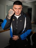 Hard Ricov tím sa vyjadril k jeho zadržaniu. „Ťažké detstvo nie je ospravedlnením,“ reagujú ľudia