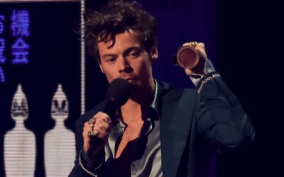 Harry Styles ovládol britské hudobné ceny. V Londýne ho ocenili štyrmi soškami