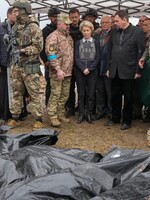 Slovenský premiér z města Buča: Viděl jsem i masové hroby, ten pohled mnou hluboce otřásl. Putina musíme zastavit 