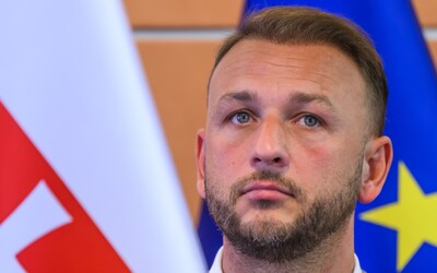 Hlas zasahuje proti zvyšovaniu platov politikov. Solidarita s občanmi má prednosť, tvrdí strana