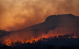 Hodiny posledného súdu: Ľudstvo je bližšie ku globálnej skaze, dôvodom je nukleárna hrozba a klimatická kríza