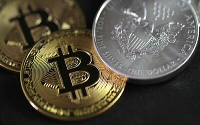 Hodnota Bitcoinu klesla o 11 tisíc dolarů