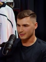Hokejista Ružička sa prvýkrát vyjadril k škandálu s bielym práškom. „To video bolo dno, ale zachránilo mi život“