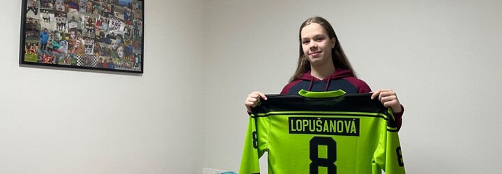 Hokejový supertalent Nela Lopušanová: Ženským hokejom sa nedá živiť ani v USA, baby tam musia popri športe aj pracovať
