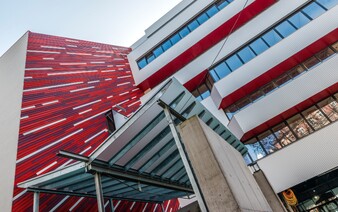 Hromadné výpovede v SNG: Zahraničné inštitúcie odstupujú od spolupráce na výstave