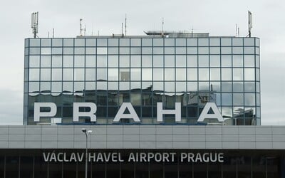 Hromadný výpadek IT služeb postihl i pražské letiště, problémy hlásí celý svět (Aktualizováno)