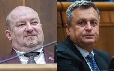 Huliak sa postavil proti Dankovi. Plánuje podporiť kandidatúru Hlasu na post predsedu Národnej rady a meniť názov strany