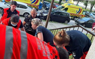 Iba 14-ročný chlapec v Košiciach napadol ostrým predmetom 19-ročného muža. Zo zranení sa bude liečiť najmenej 40 dní