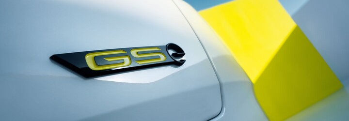 Ikonické označenie GSe získava ďalší Opel, tentoraz je to Grandland, ktorý sa pýši výkonom 300 koní