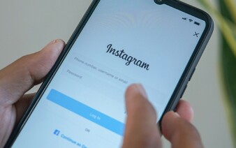 Instagram začíná pracovat s umělou inteligencí. Chce identifikovat profily, které lžou o svém věku