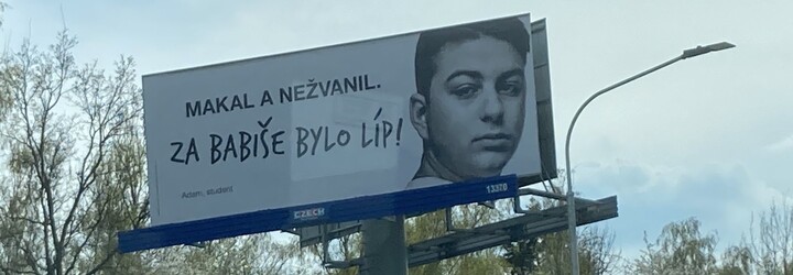 Internetem se šíří generátor falešných billboardů, který si utahuje z reklamní kampaně ANO