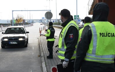 Internetom sa rýchlo šíri ďalší hoax. Ženský hlas v nahrávke tvrdí, že policajti povolávajú Slovákov na vojnu