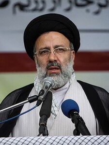 Íránský prezident zahynul spolu s ministrem zahraničí po havárii vrtulníku
