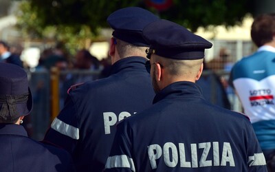 Ital ubodal bývalou českou přítelkyni, vraždu sledovaly i její dvě děti