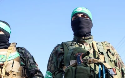 Izrael pozastavil humanitární pomoc Gaze, Hamás to označuje za válečný zločin