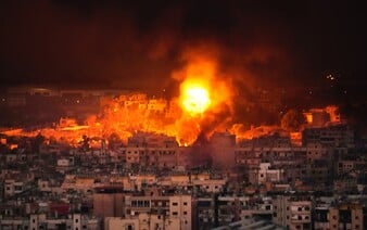 Izrael tvrdí, že zabil ďalšieho vysokopostaveného predstaviteľa hnutia Hizballáh. Bejrút bombardovali aj v sobotu