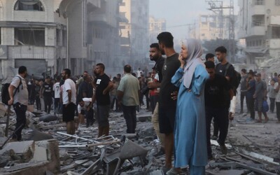 Izraelská armáda vyhlásila úplnú evakuáciu mesta Gaza. Pripravuje sa na pozemnú ofenzívu proti Hamasu