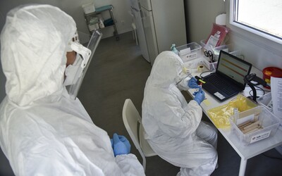 Izraelskí vedci navrhli spôsob, ako významne zefektívniť testovanie ľudí na koronavírus