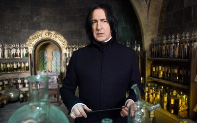J. K. Rowling řekla, jak Alanu Rickmanovi z Harryho Pottera prozradila velké tajemství o jeho postavě